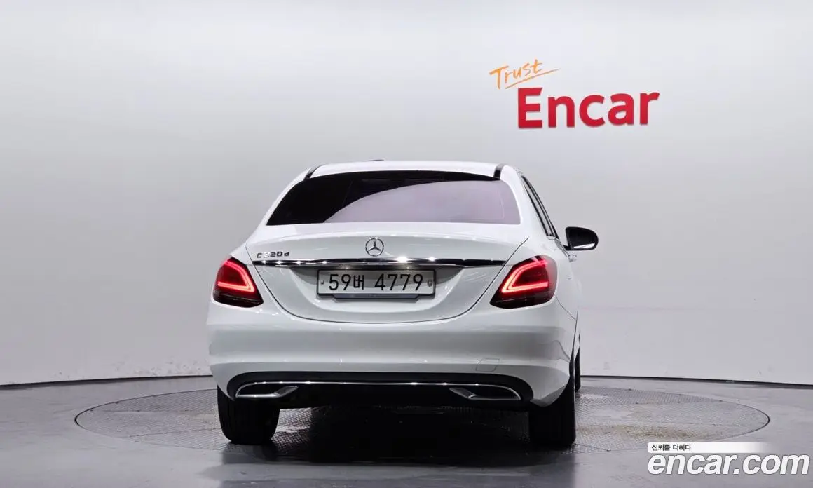 Mercedes-Benz C-Class 2019 1.9 автомат (гидро), фото 4