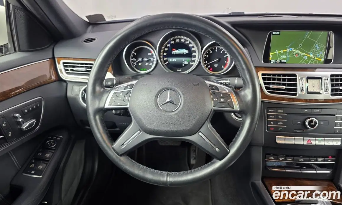 Mercedes-Benz E-Class 2015 3.5 автомат (гидро), фото 13 Mercedes-Benz E-Class 2015 3.5 автомат (гидро), фото 13