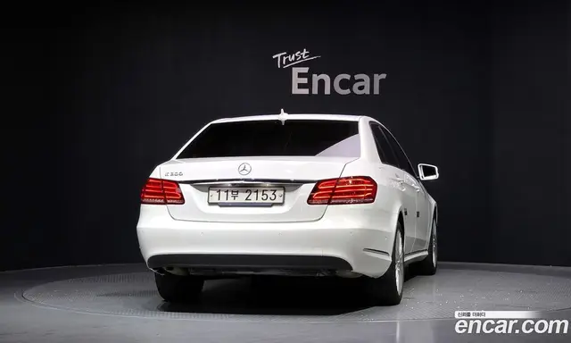 Mercedes-Benz E-Class 2015 3.5 автомат (гидро), миниатюра 4 Mercedes-Benz E-Class 2015 3.5 автомат (гидро), миниатюра 4