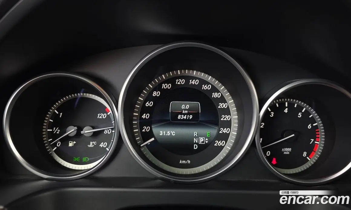 Mercedes-Benz E-Class 2015 3.5 автомат (гидро), фото 8 Mercedes-Benz E-Class 2015 3.5 автомат (гидро), фото 8