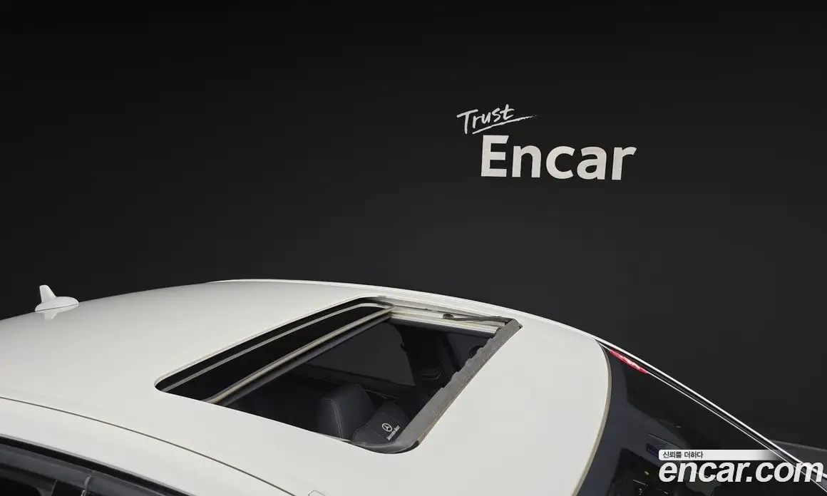 Mercedes-Benz E-Class 2016 2.1 автомат (гидро), фото 20 Mercedes-Benz E-Class 2016 2.1 автомат (гидро), фото 20
