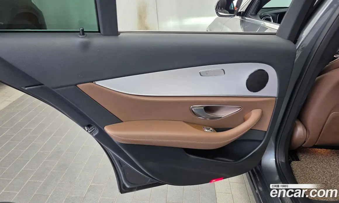 Mercedes-Benz E-Class 2021 2.0 автомат (гидро), фото 15