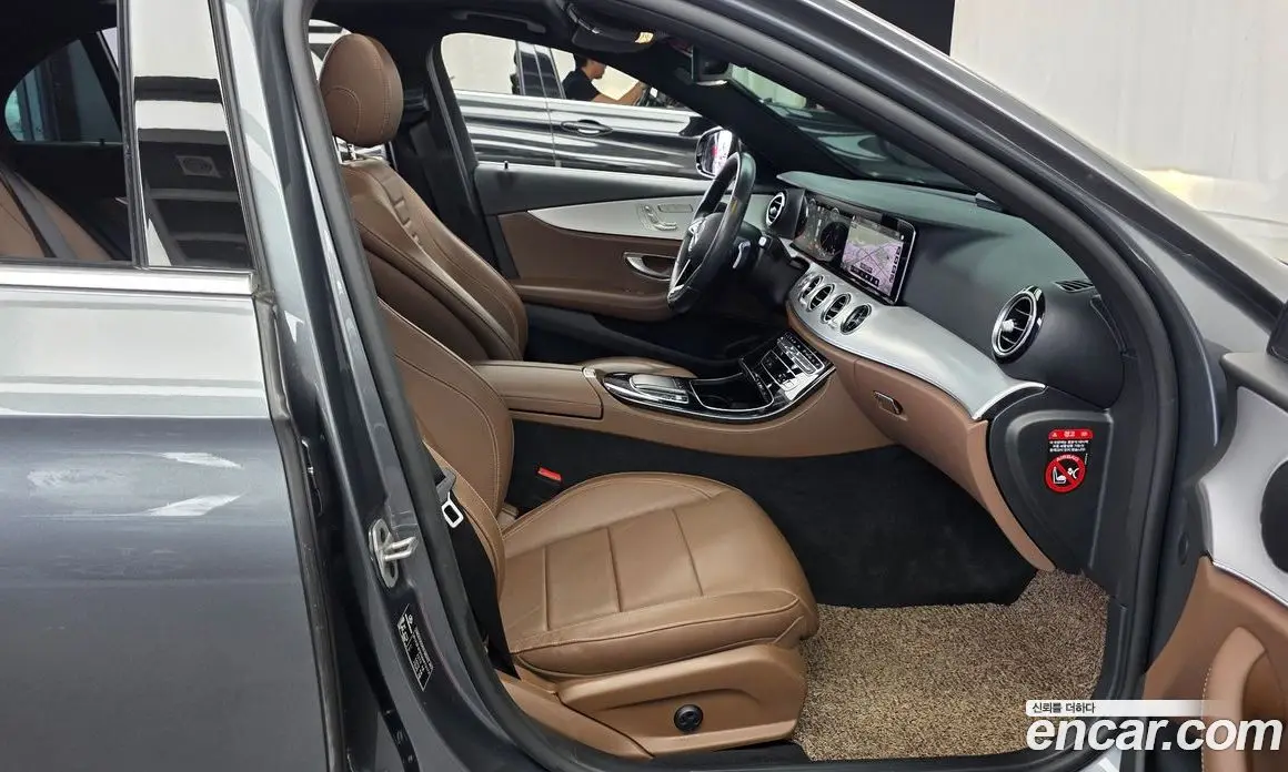 Mercedes-Benz E-Class 2021 2.0 автомат (гидро), фото 17