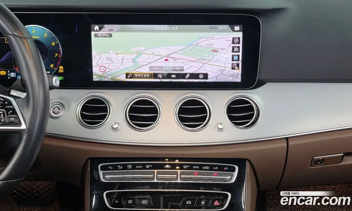 Mercedes-Benz E-Class 2021 2.0 автомат (гидро), фото 20