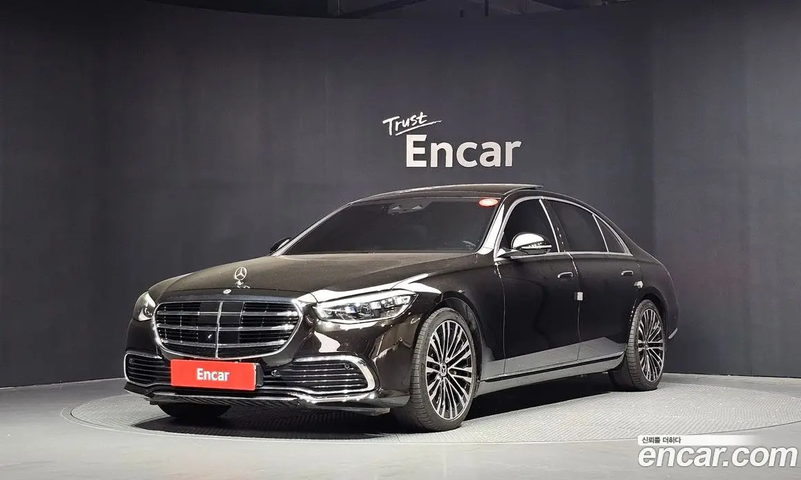 Mercedes-Benz S-Class 2021 4.0 автомат (гидро), фото 1 Mercedes-Benz S-Class 2021 4.0 автомат (гидро), фото 1