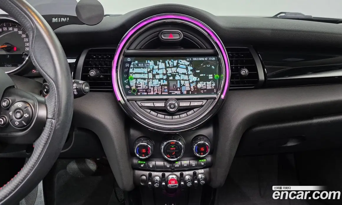 Mini Cooper 2019 2.0 автомат (гидро), фото 12 Mini Cooper 2019 2.0 автомат (гидро), фото 12