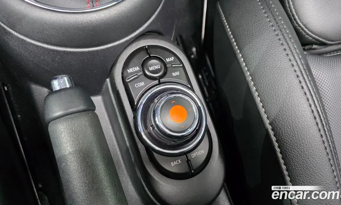 Mini Cooper 2019 2.0 автомат (гидро), фото 16 Mini Cooper 2019 2.0 автомат (гидро), фото 16