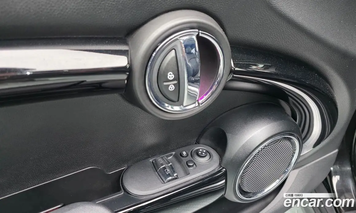 Mini Cooper 2019 2.0 автомат (гидро), фото 20 Mini Cooper 2019 2.0 автомат (гидро), фото 20