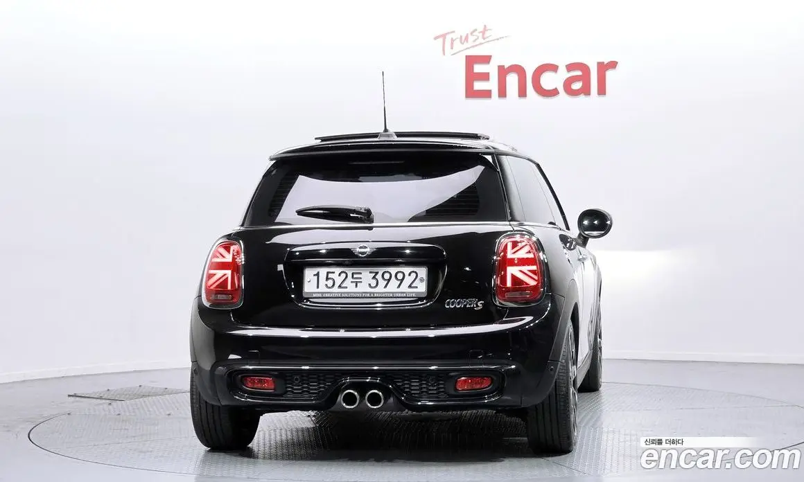 Mini Cooper 2019 2.0 автомат (гидро), фото 4 Mini Cooper 2019 2.0 автомат (гидро), фото 4