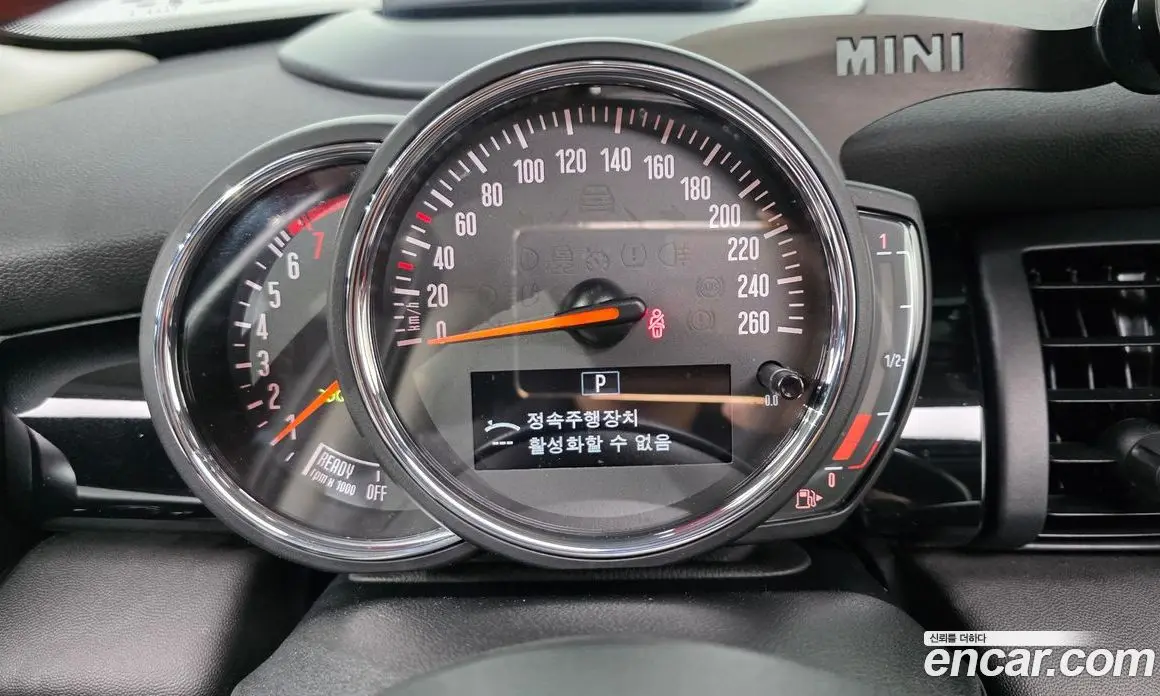 Mini Cooper 2019 2.0 автомат (гидро), фото 8 Mini Cooper 2019 2.0 автомат (гидро), фото 8