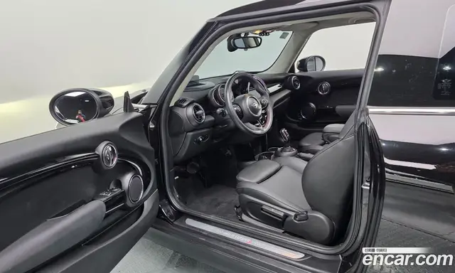 Mini Cooper 2019 2.0 автомат (гидро), миниатюра 10 Mini Cooper 2019 2.0 автомат (гидро), миниатюра 10
