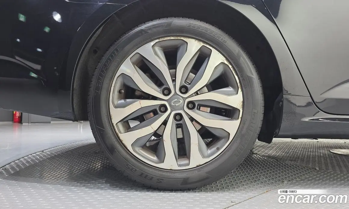 Renault (Samsung) SM6 2016 2.0 автомат (гидро), фото 5 Renault (Samsung) SM6 2016 2.0 автомат (гидро), фото 5