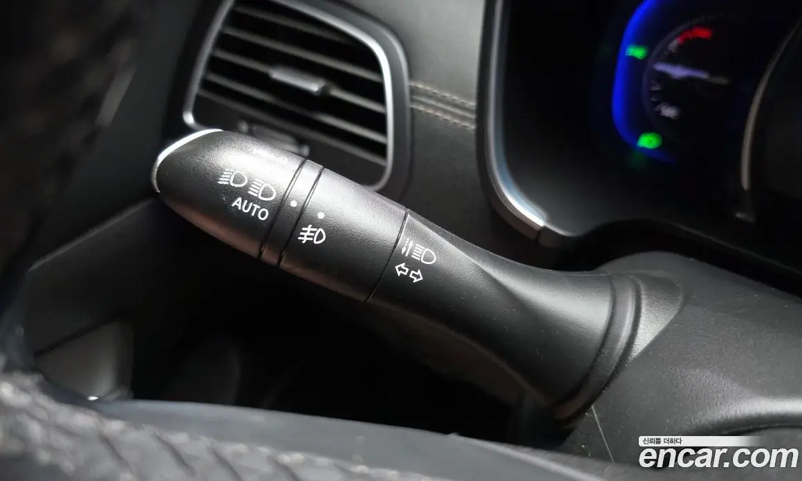Renault (Samsung) SM6 2017 1.6 автомат (гидро), фото 29 Renault (Samsung) SM6 2017 1.6 автомат (гидро), фото 29