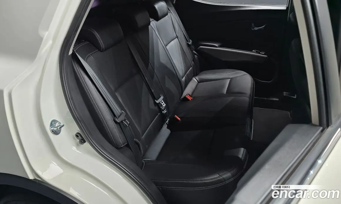 SsangYong TIBOLI 2015 1.6 автомат (гидро), фото 17