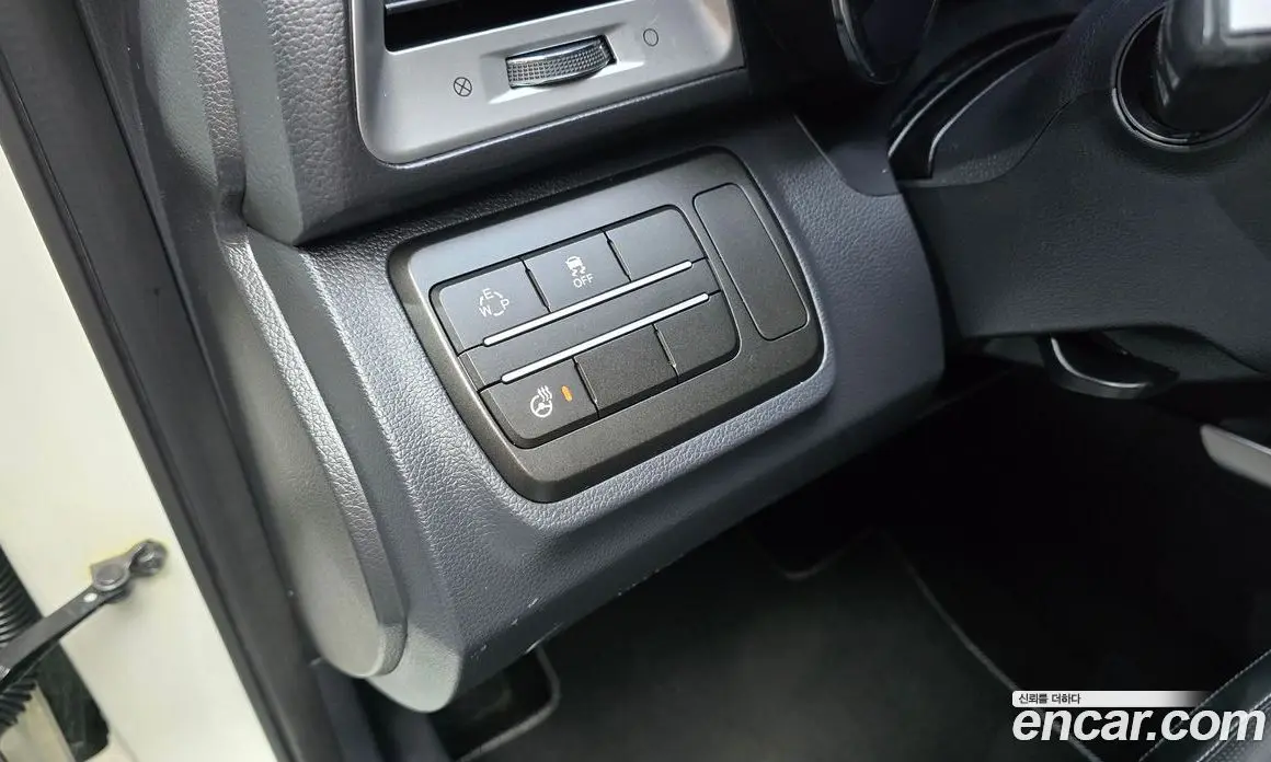 SsangYong TIBOLI 2015 1.6 автомат (гидро), фото 26