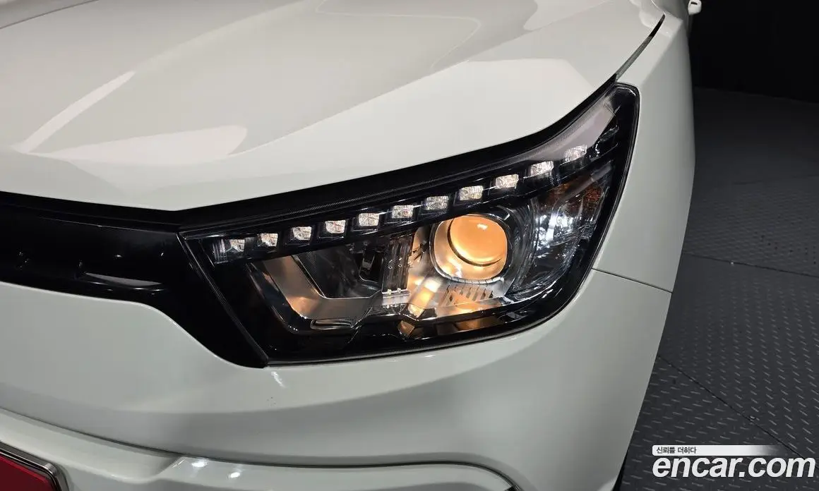 SsangYong TIBOLI 2015 1.6 автомат (гидро), фото 8