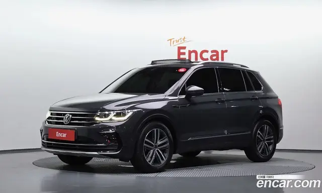 Volkswagen Tiguan 2022 2.0 автомат (гидро), миниатюра 1