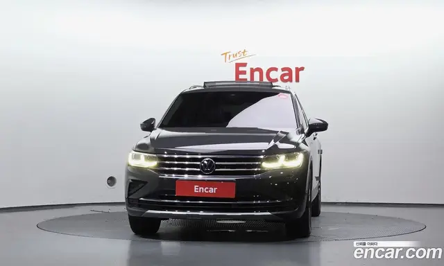 Volkswagen Tiguan 2022 2.0 автомат (гидро), миниатюра 3