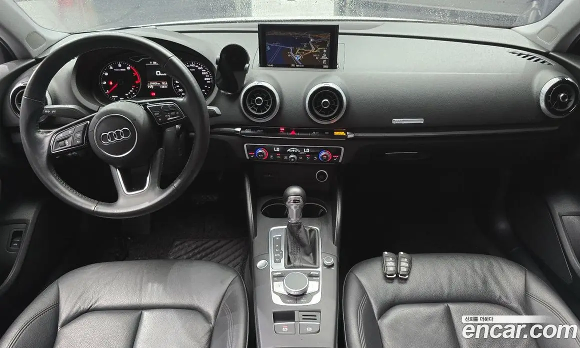 Audi A3 2018 2.0 автомат (гидро), фото 10 Audi A3 2018 2.0 автомат (гидро), фото 10