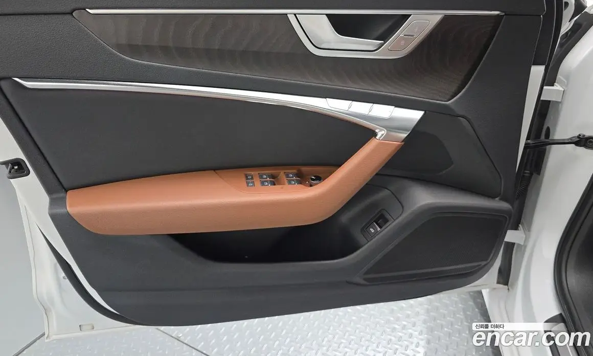 Audi A6 2023 2.0 автомат (гидро), фото 14 Audi A6 2023 2.0 автомат (гидро), фото 14