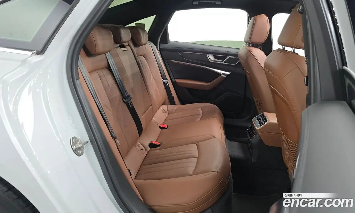 Audi A6 2023 2.0 автомат (гидро), фото 17 Audi A6 2023 2.0 автомат (гидро), фото 17