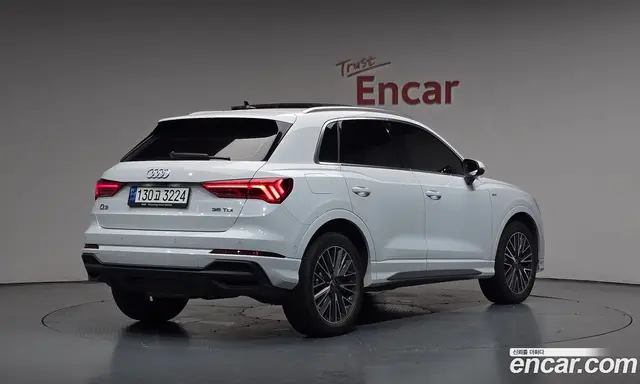 Audi Q3 2023 2.0 автомат (гидро), миниатюра 1 Audi Q3 2023 2.0 автомат (гидро), миниатюра 1
