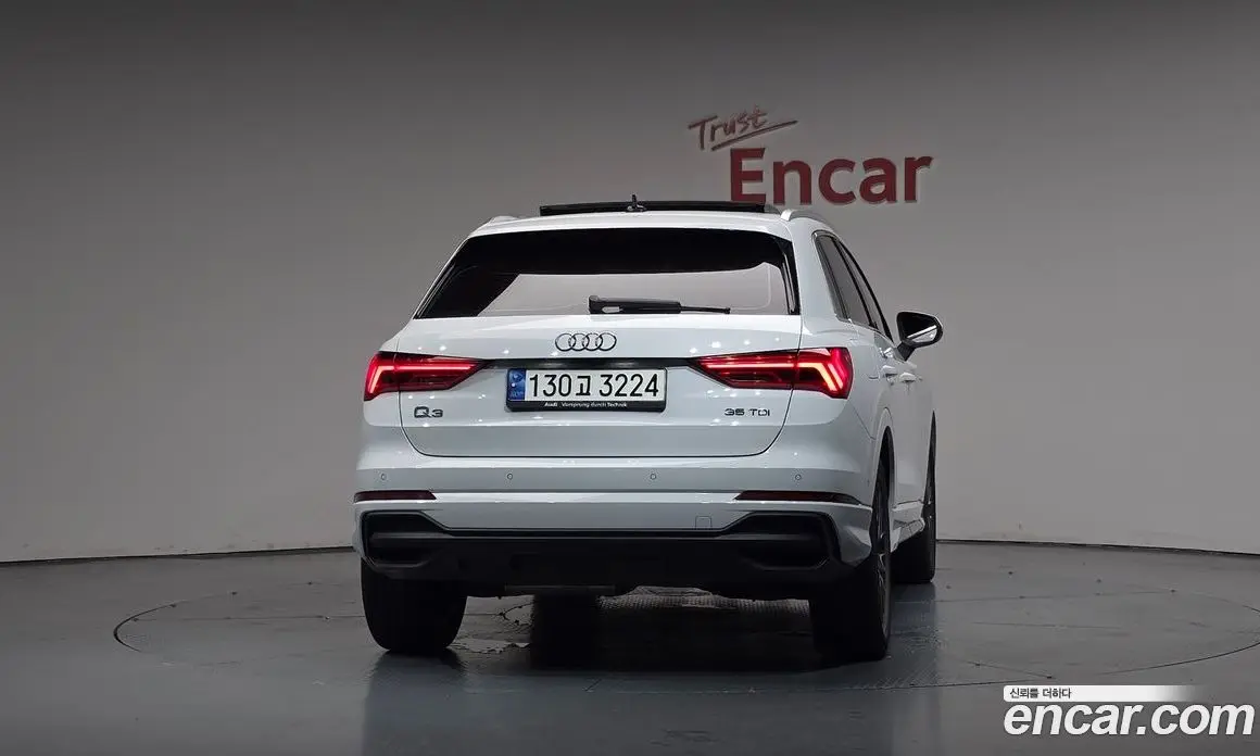Audi Q3 2023 2.0 автомат (гидро), фото 3 Audi Q3 2023 2.0 автомат (гидро), фото 3