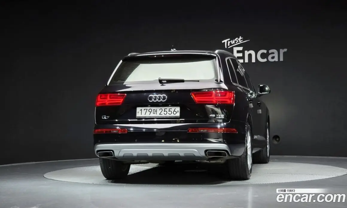 Audi Q7 2019 2.0 автомат (гидро), фото 4 Audi Q7 2019 2.0 автомат (гидро), фото 4