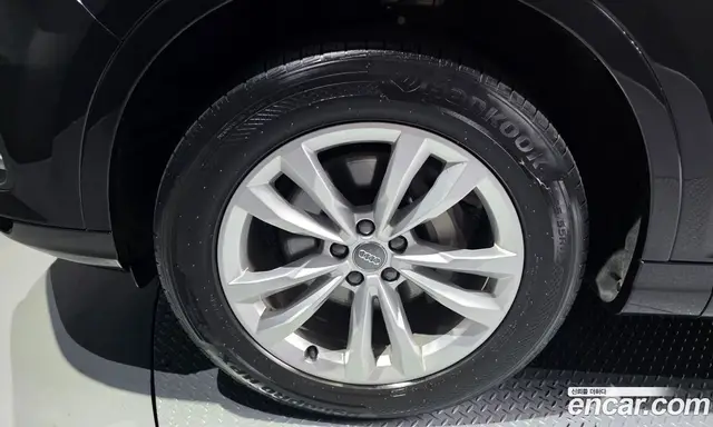 Audi Q7 2019 2.0 автомат (гидро), миниатюра 5 Audi Q7 2019 2.0 автомат (гидро), миниатюра 5
