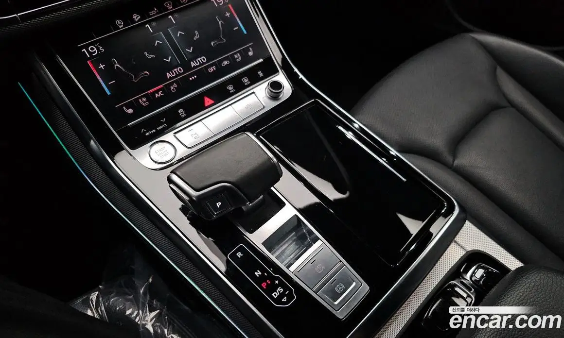 Audi Q8 2020 3.0 автомат (гидро), фото 12 Audi Q8 2020 3.0 автомат (гидро), фото 12