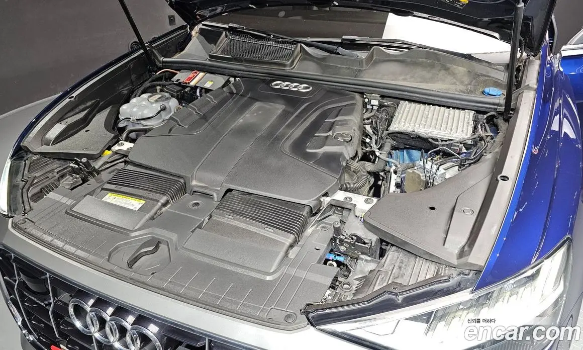 Audi Q8 2020 3.0 автомат (гидро), фото 6 Audi Q8 2020 3.0 автомат (гидро), фото 6
