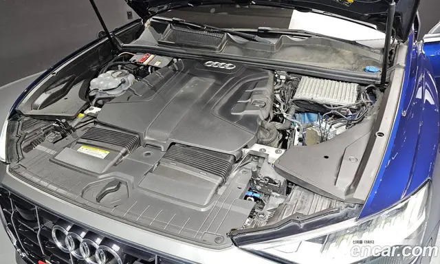 Audi Q8 2020 3.0 автомат (гидро), миниатюра 6 Audi Q8 2020 3.0 автомат (гидро), миниатюра 6