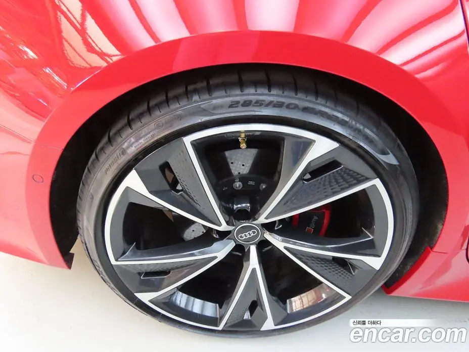 Audi RS7 2021 4.0 автомат (гидро), фото 20
