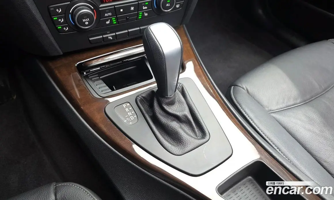 BMW 3 серия 2011 2.0 автомат (гидро), фото 11