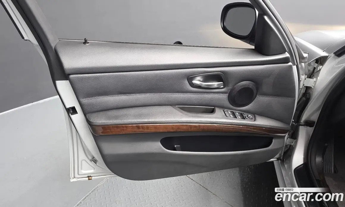 BMW 3 серия 2011 2.0 автомат (гидро), фото 13