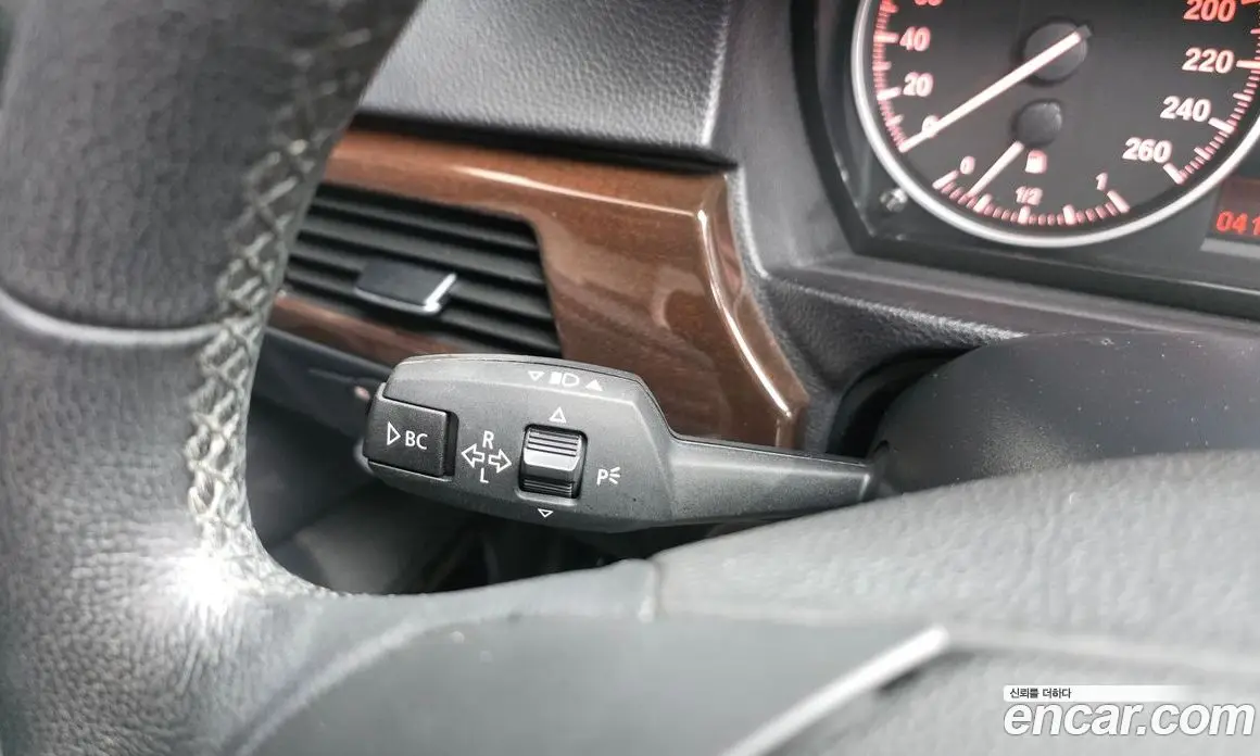 BMW 3 серия 2011 2.0 автомат (гидро), фото 27