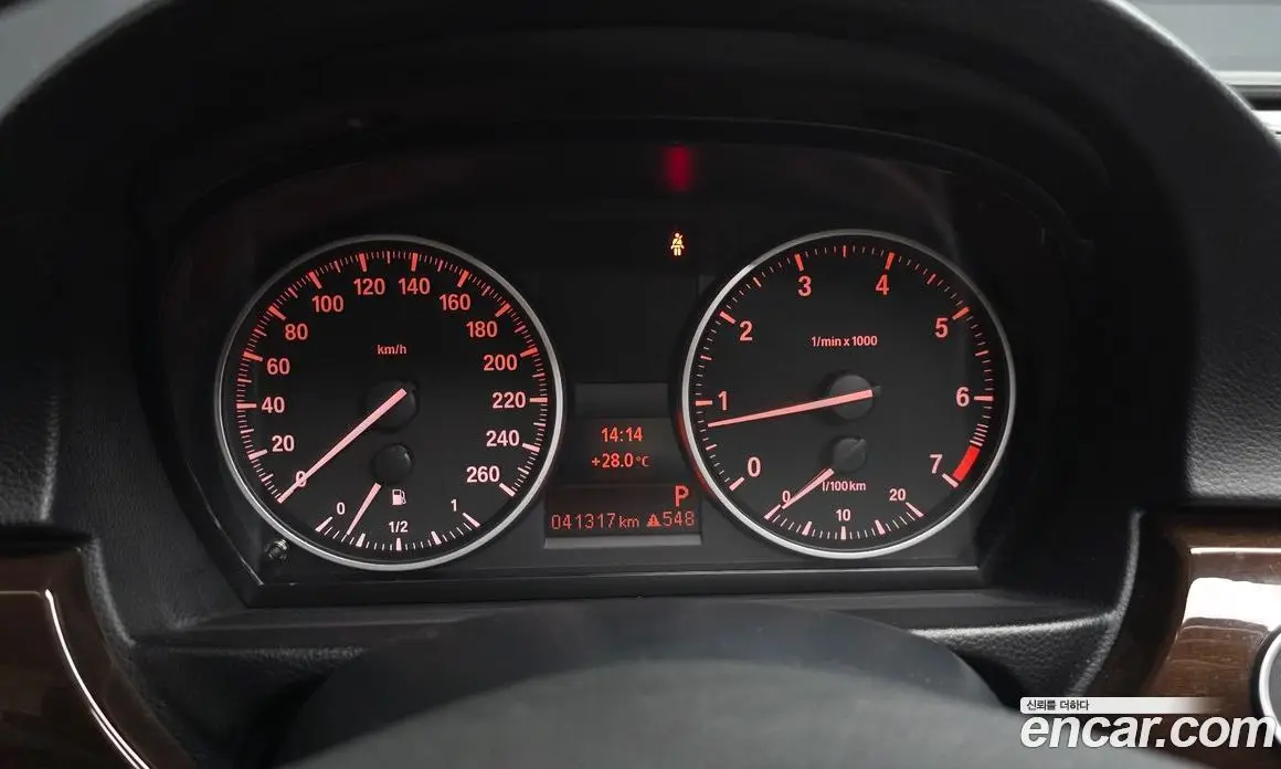 BMW 3 серия 2011 2.0 автомат (гидро), фото 10