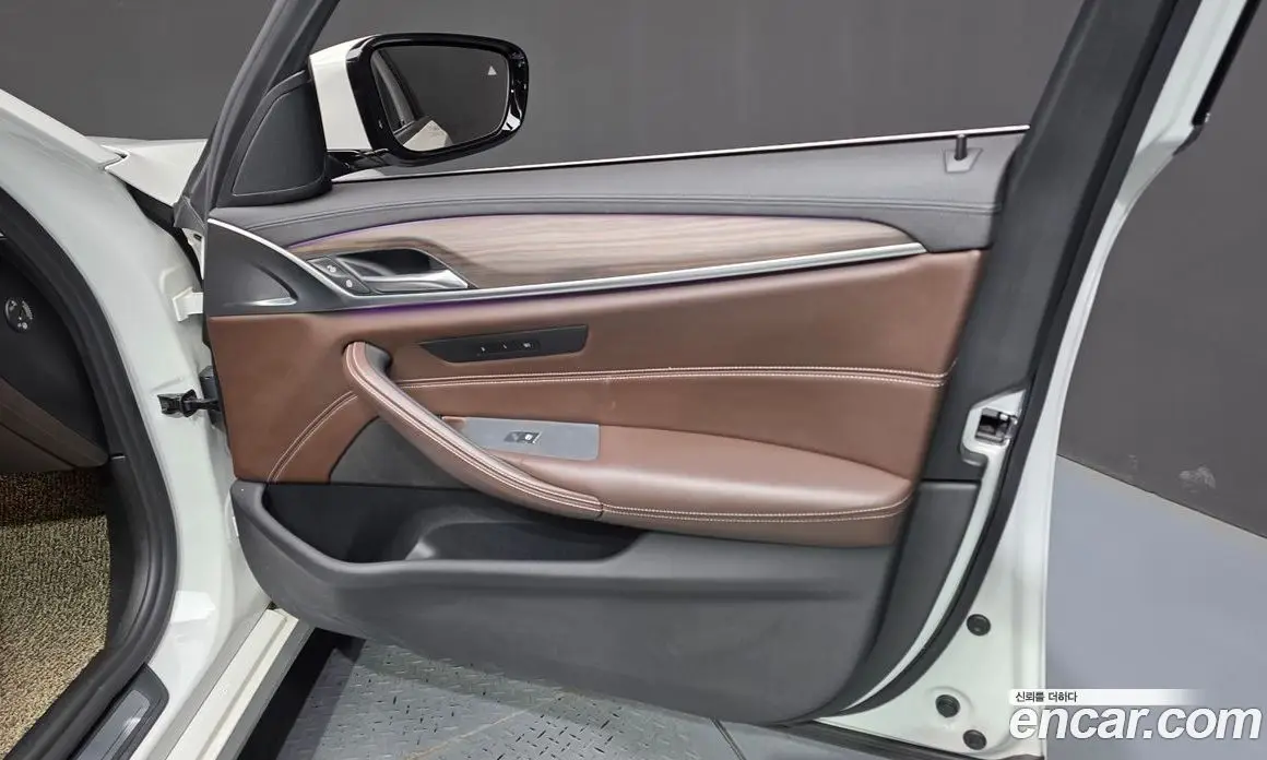 BMW 5 серия 2018 2.0 автомат (гидро), фото 14 BMW 5 серия 2018 2.0 автомат (гидро), фото 14