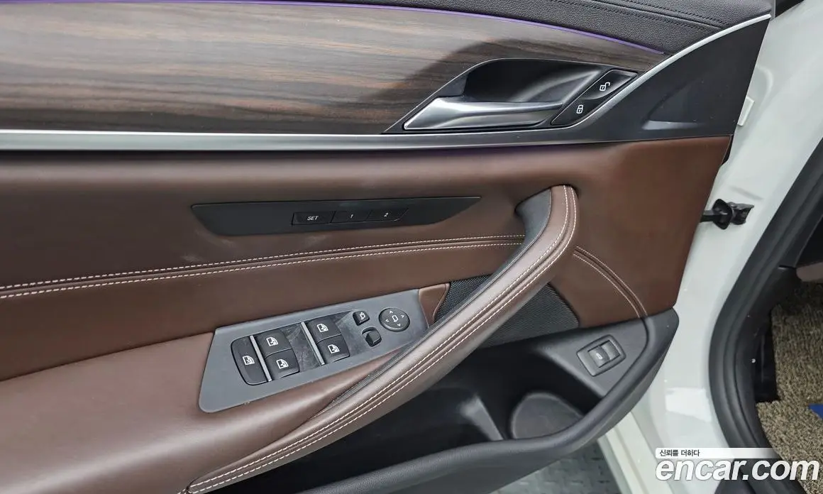 BMW 5 серия 2018 2.0 автомат (гидро), фото 28 BMW 5 серия 2018 2.0 автомат (гидро), фото 28