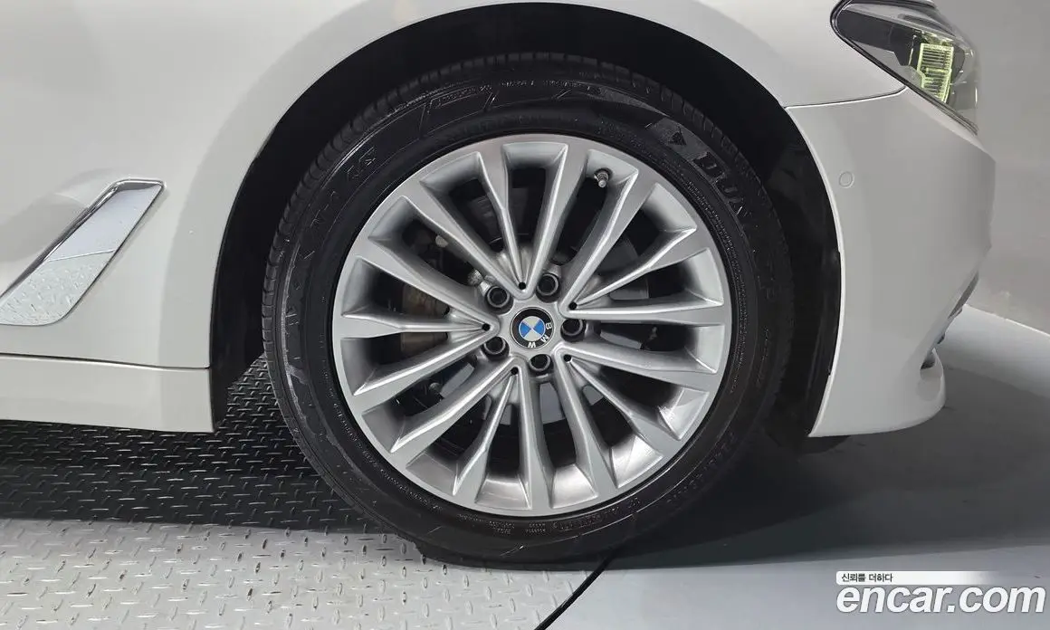 BMW 5 серия 2018 2.0 автомат (гидро), фото 7 BMW 5 серия 2018 2.0 автомат (гидро), фото 7