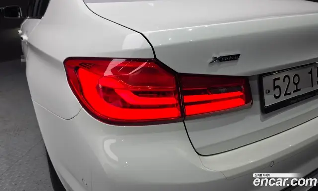 BMW 5 серия 2018 2.0 автомат (гидро), миниатюра 9 BMW 5 серия 2018 2.0 автомат (гидро), миниатюра 9