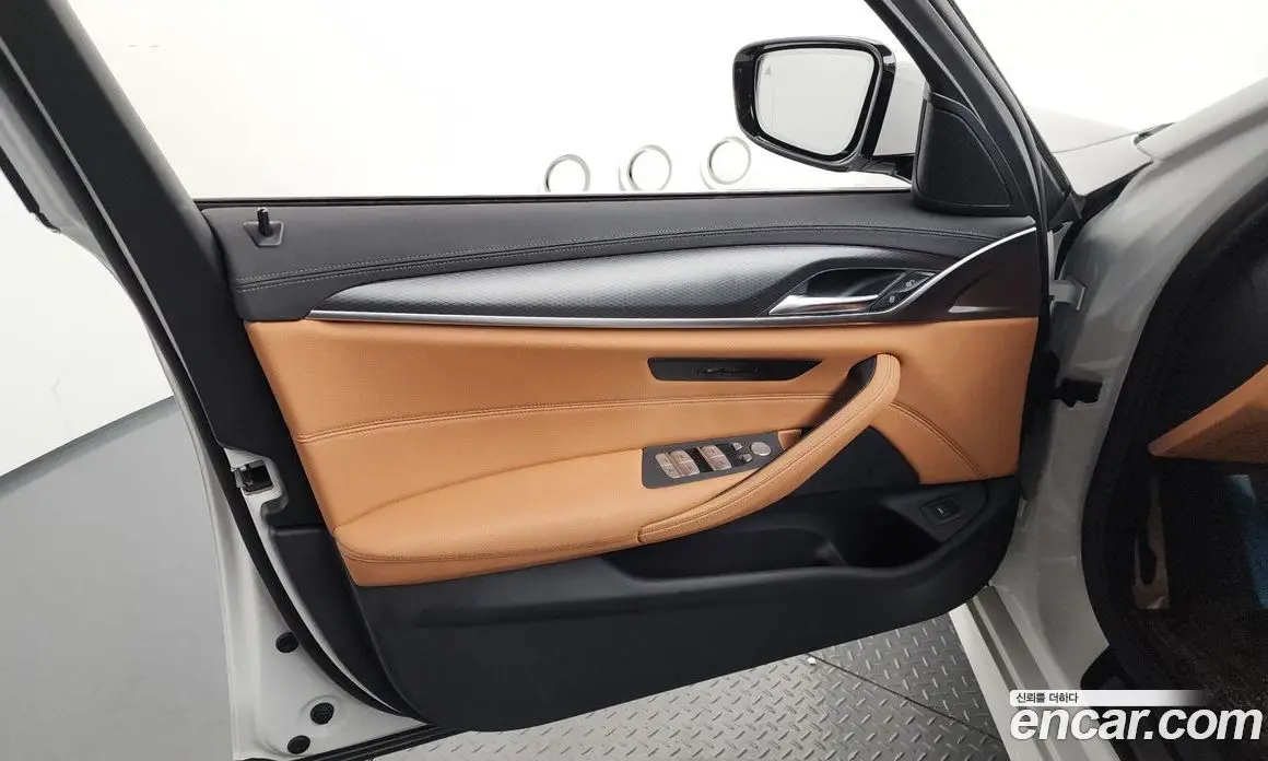 BMW 5 серия 2022 2.0 автомат (гидро), фото 14 BMW 5 серия 2022 2.0 автомат (гидро), фото 14