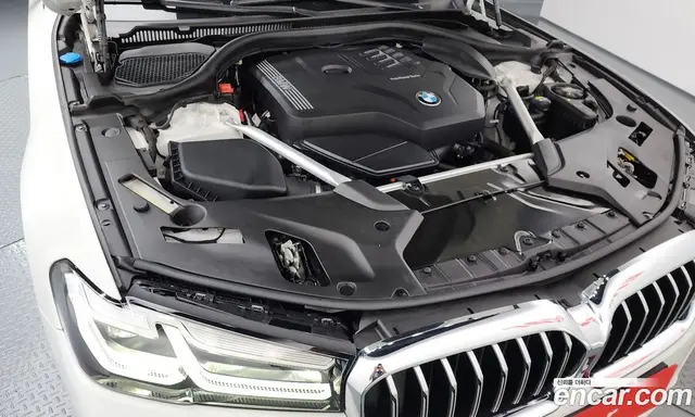 BMW 5 серия 2022 2.0 автомат (гидро), миниатюра 6 BMW 5 серия 2022 2.0 автомат (гидро), миниатюра 6