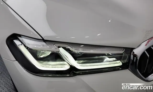 BMW 5 серия 2022 2.0 автомат (гидро), миниатюра 8 BMW 5 серия 2022 2.0 автомат (гидро), миниатюра 8