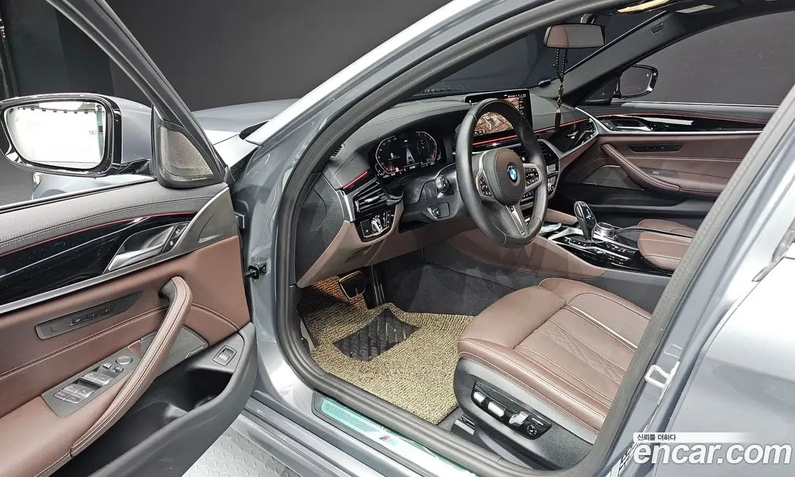 BMW 5 серия 2023 2.0 автомат (гидро), фото 13