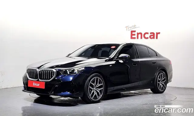 BMW 5 серия, 2025, 34 917 км