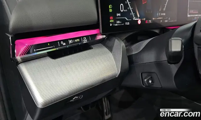 BMW 5 серия 2025 2.0 автомат (гидро), миниатюра 12
