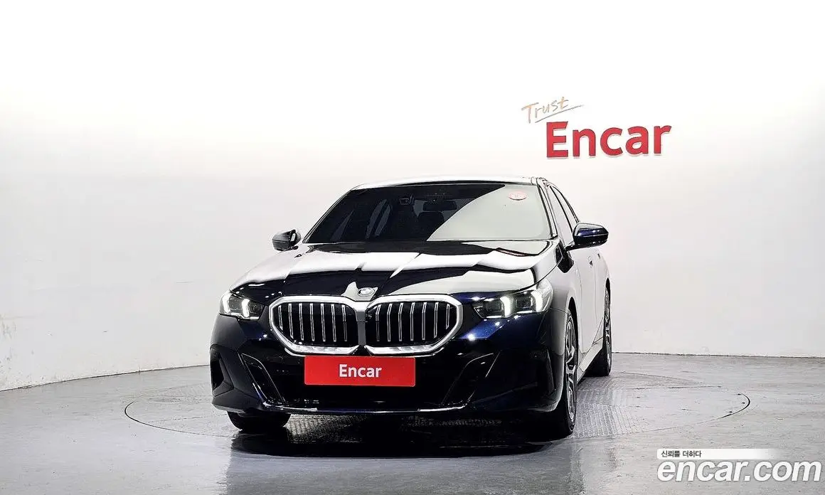 BMW 5 серия 2025 2.0 автомат (гидро), фото 3 BMW 5 серия 2025 2.0 автомат (гидро), фото 3