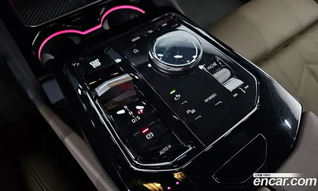 BMW 5 серия 2025 2.0 автомат (гидро), миниатюра 9 BMW 5 серия 2025 2.0 автомат (гидро), миниатюра 9