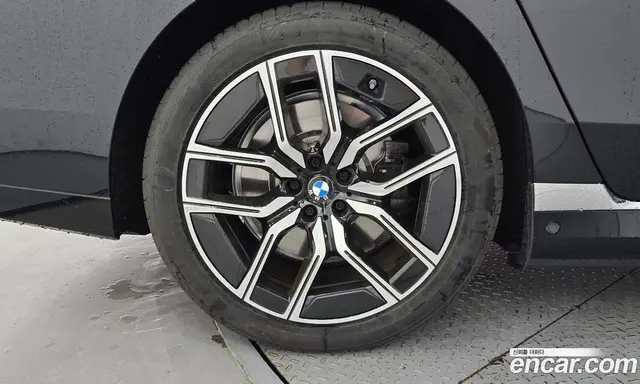 BMW i7 2025 0.3 автомат (гидро), миниатюра 5 BMW i7 2025 0.3 автомат (гидро), миниатюра 5